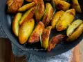 Patate dolci in padella, dorate e croccanti, profumate al rosmarino. Un contorno irresistibile pronto da gustare.